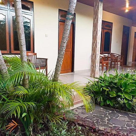 Kusnadi Hotel Legian  Ngoại thất bức ảnh