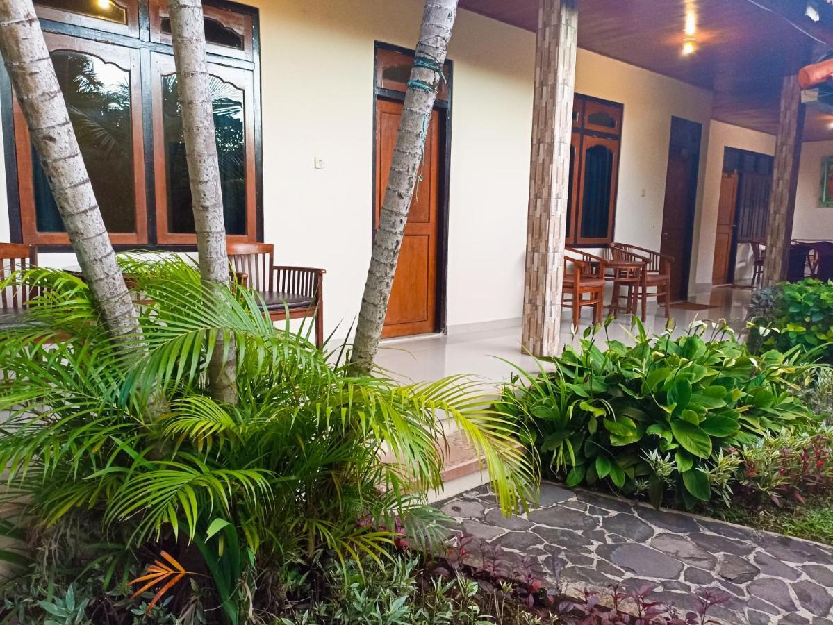 Kusnadi Hotel Legian  Ngoại thất bức ảnh