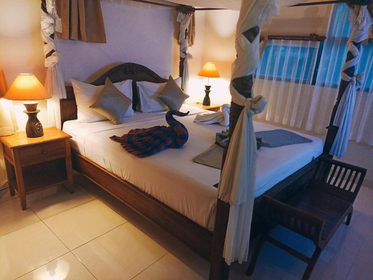 Kusnadi Hotel Legian  Ngoại thất bức ảnh