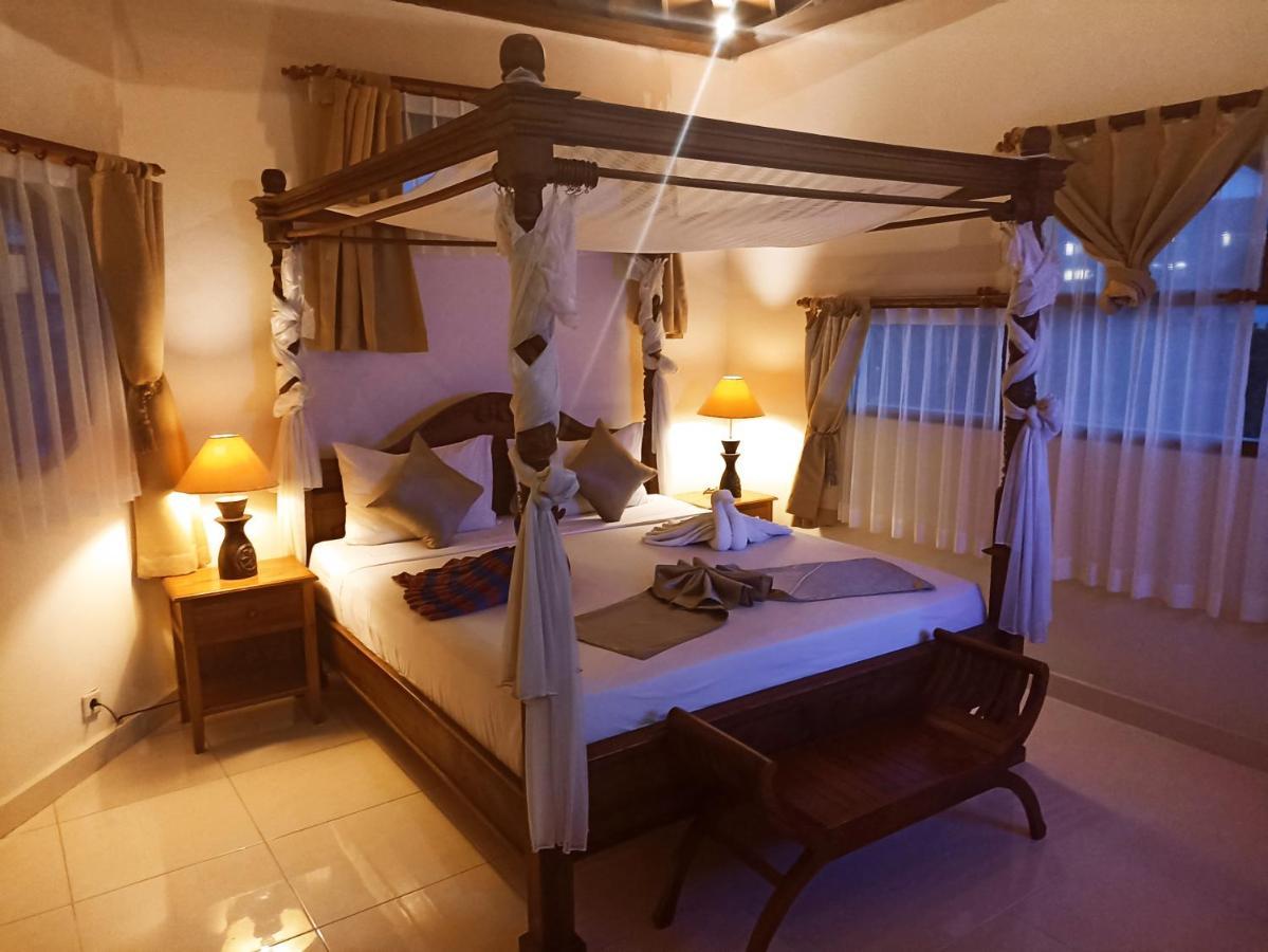 Kusnadi Hotel Legian  Ngoại thất bức ảnh