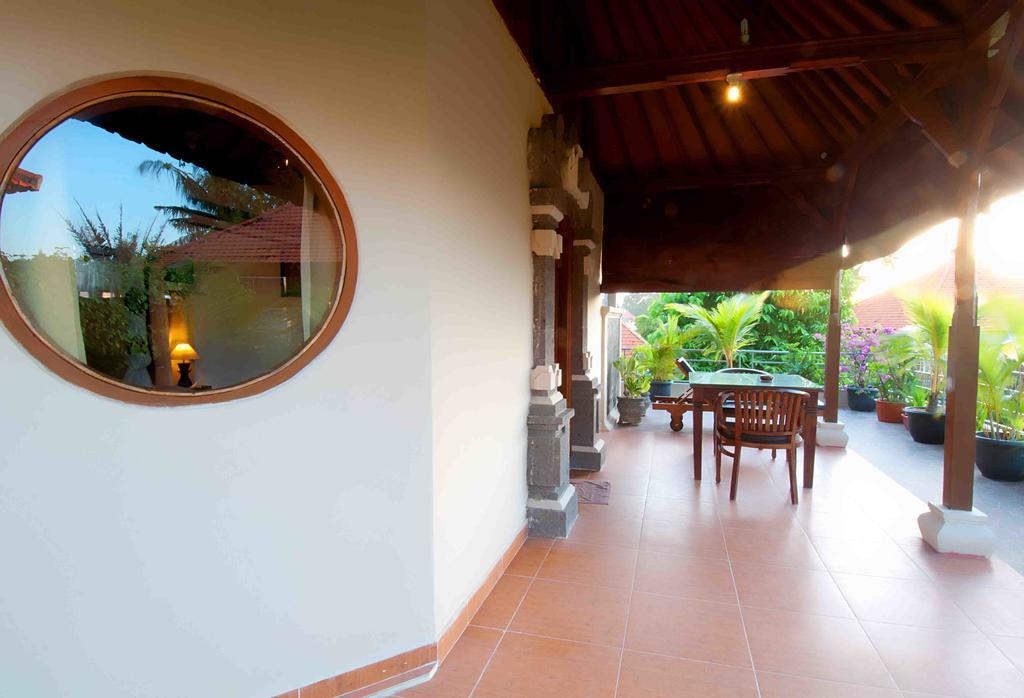 Kusnadi Hotel Legian  Ngoại thất bức ảnh