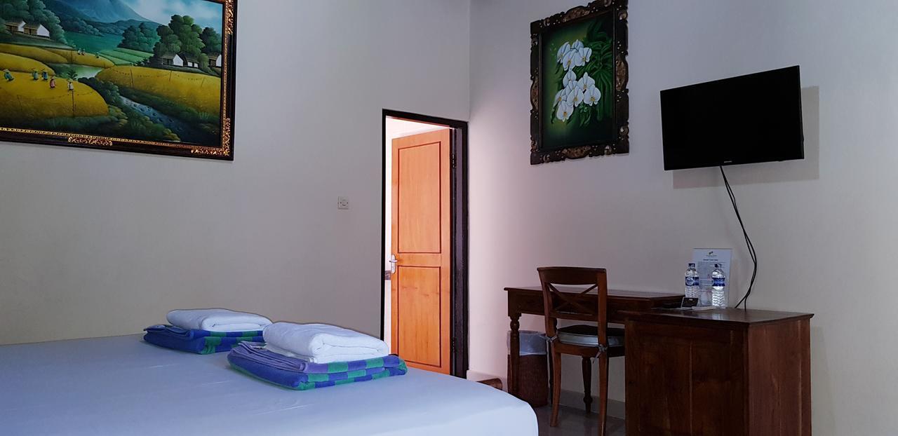 Kusnadi Hotel Legian  Ngoại thất bức ảnh