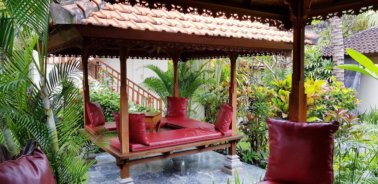 Kusnadi Hotel Legian  Ngoại thất bức ảnh