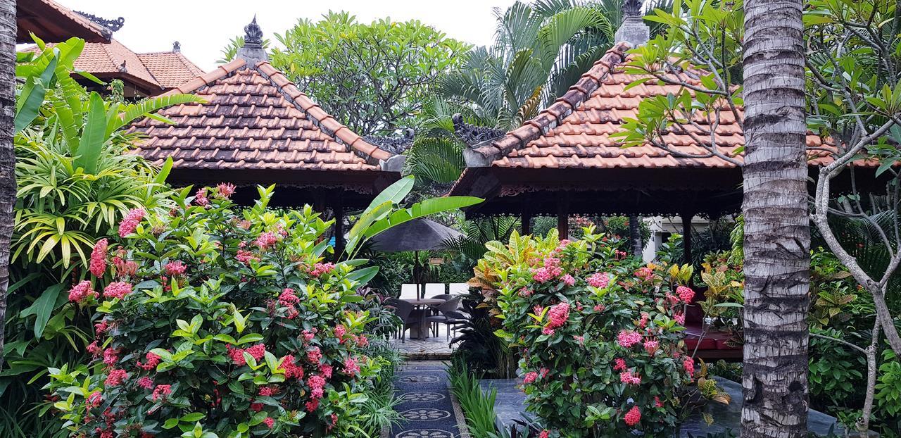 Kusnadi Hotel Legian  Ngoại thất bức ảnh