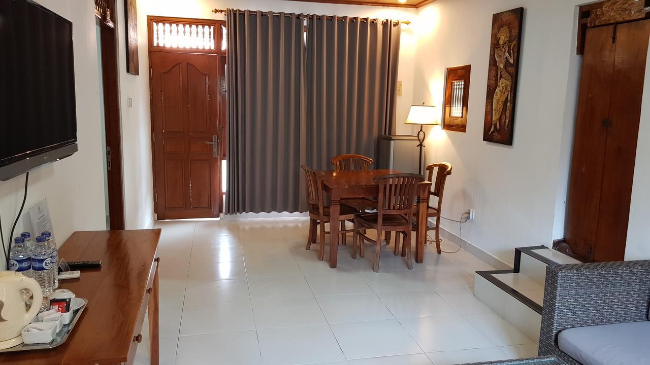 Kusnadi Hotel Legian  Ngoại thất bức ảnh