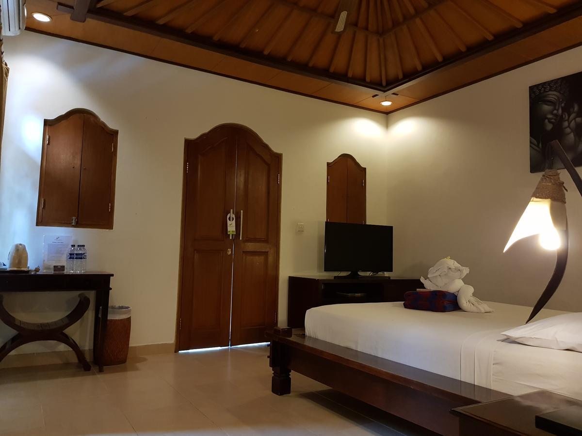 Kusnadi Hotel Legian  Ngoại thất bức ảnh